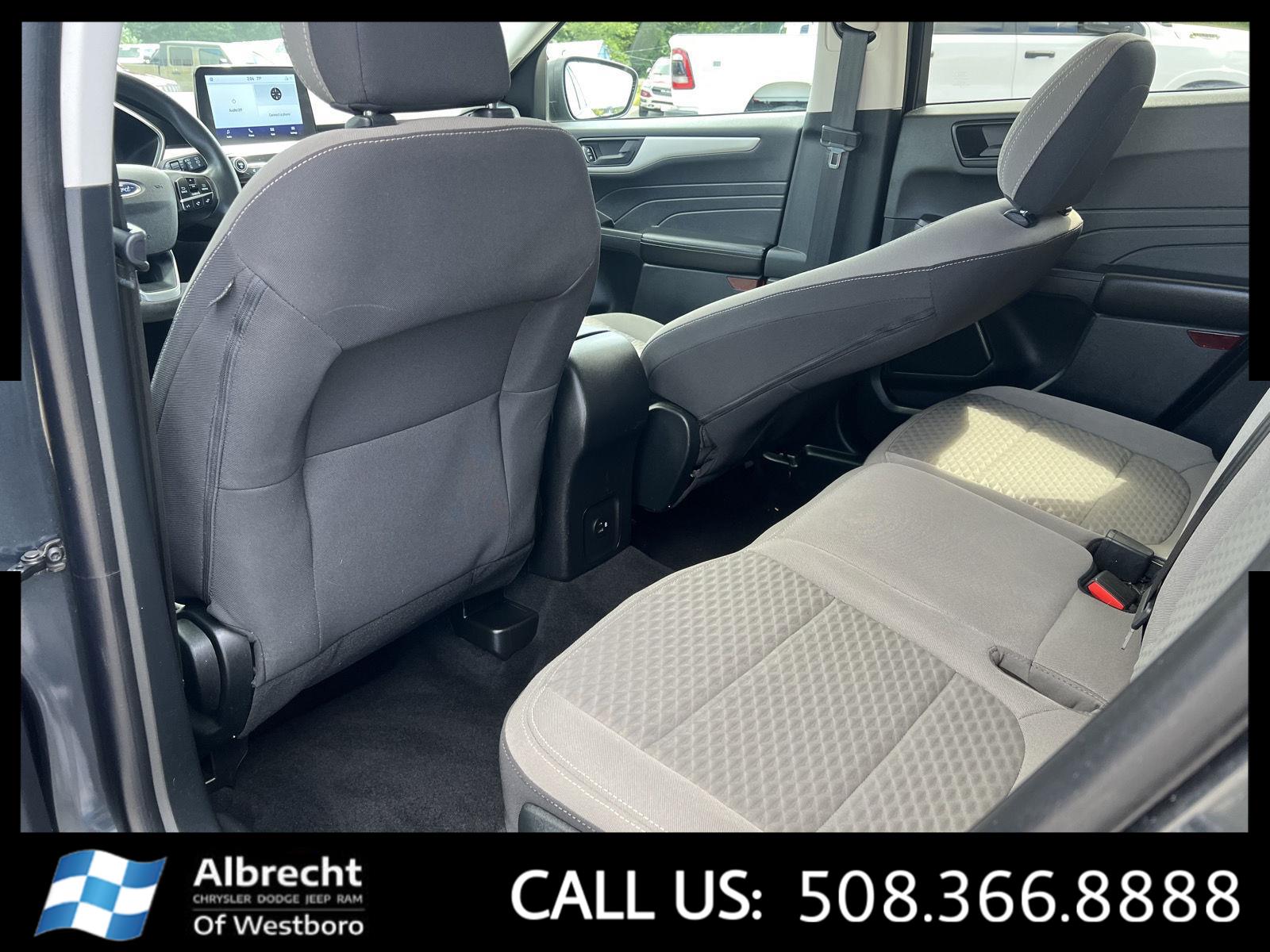 2022 Ford Escape SE photo 12