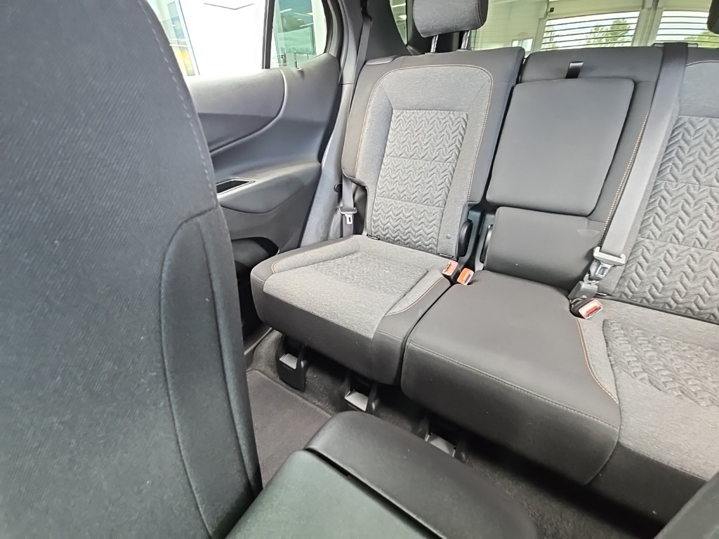 2022 Chevrolet Equinox LT photo 30