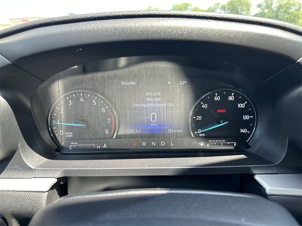 2023 Ford Explorer XLT photo 14
