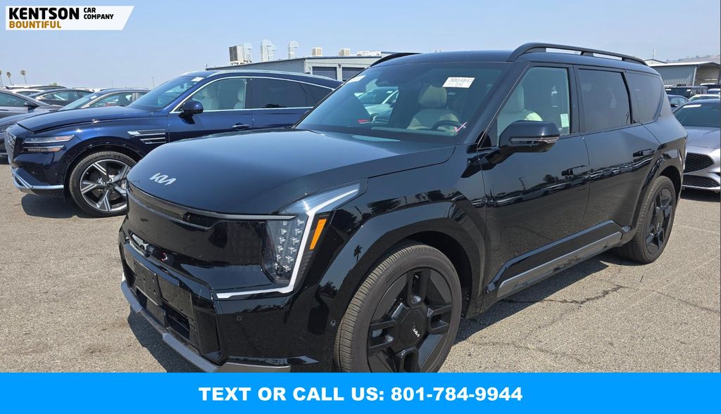 2025 Kia EV9 GT-Line's photo