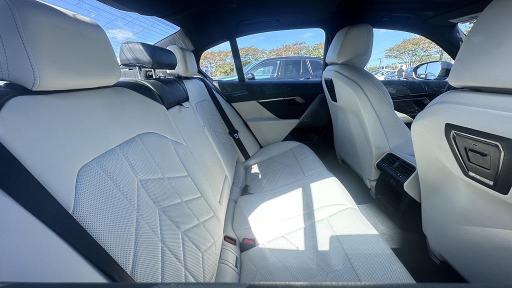 2024 Bmw 540i xDrive photo 5