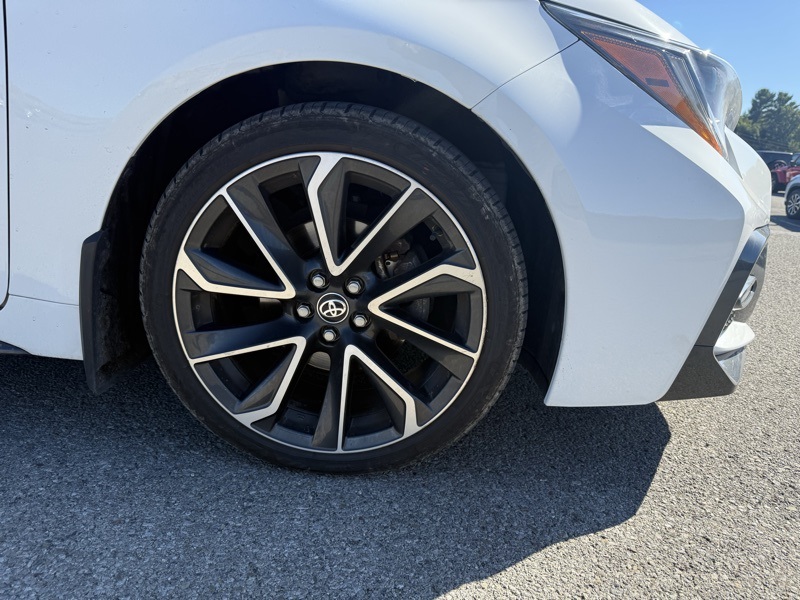 2022 Toyota Corolla SE photo 4