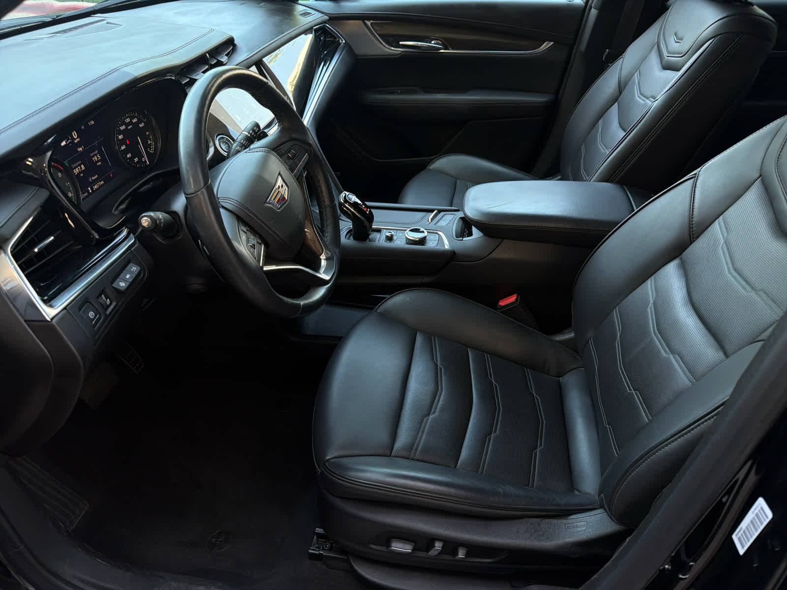 2023 Cadillac XT6 Premium Luxury photo 10