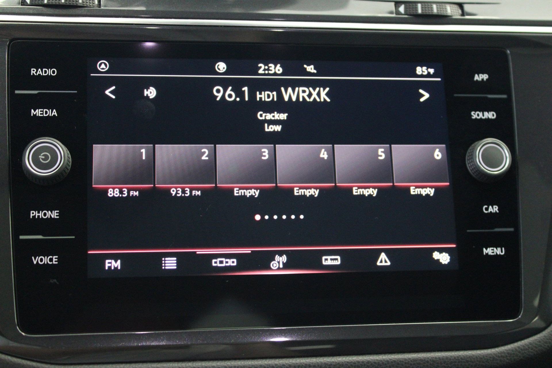 2023 Volkswagen Tiguan SE R-Line Black photo 20