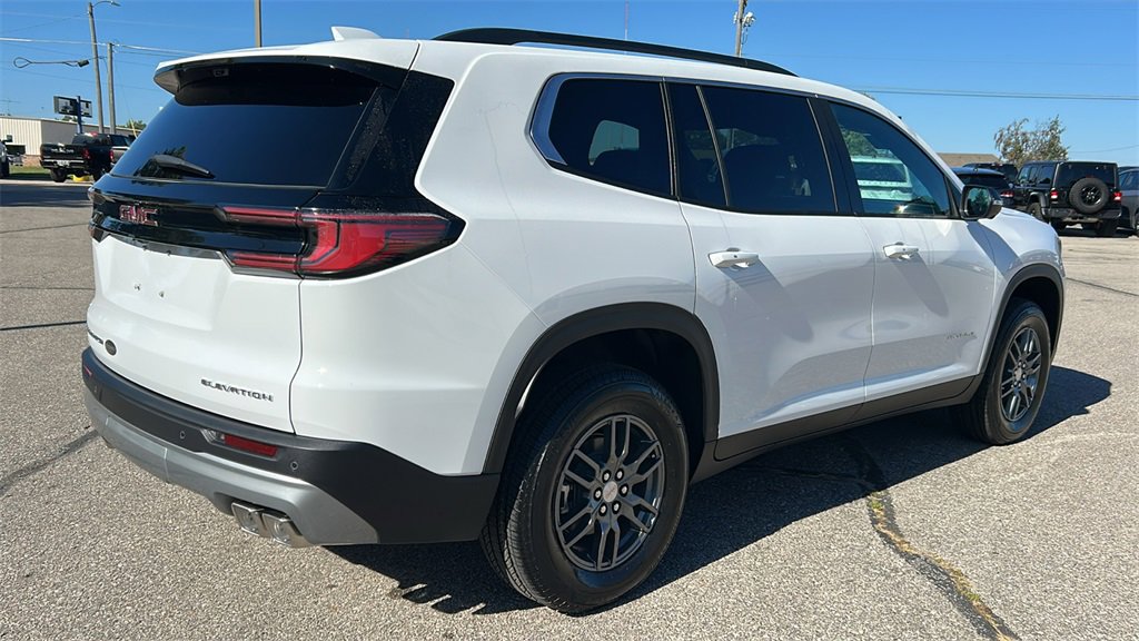 2026 Gmc Acadia Elevation photo 2