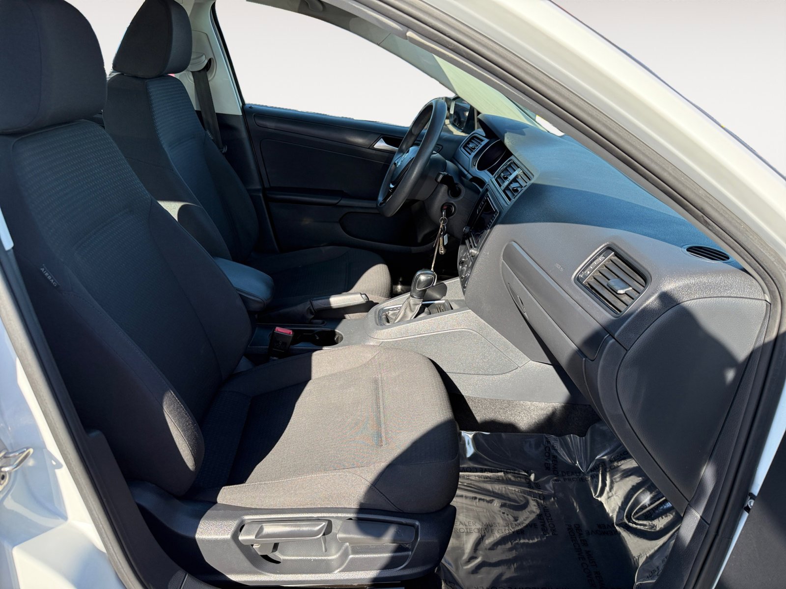 2016 Volkswagen Jetta 1.4T S photo 19