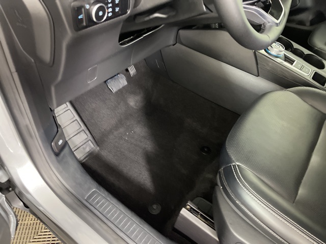 2024 Ford Escape Platinum photo 13