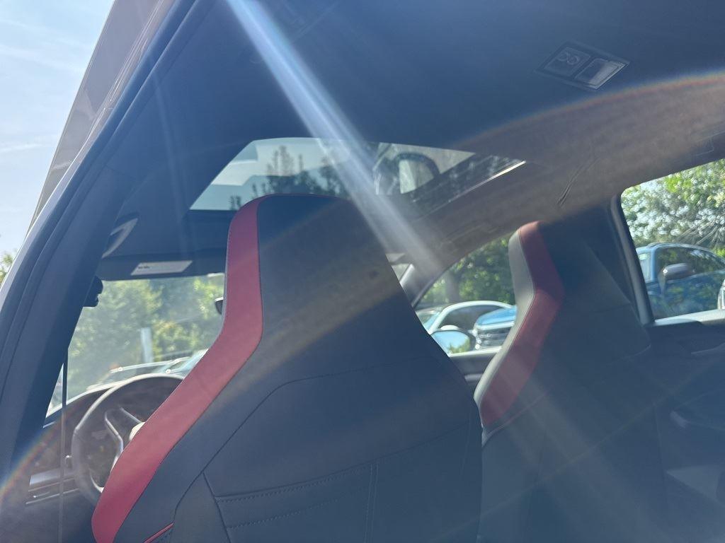 2025 Volkswagen Golf GTI SE photo 22