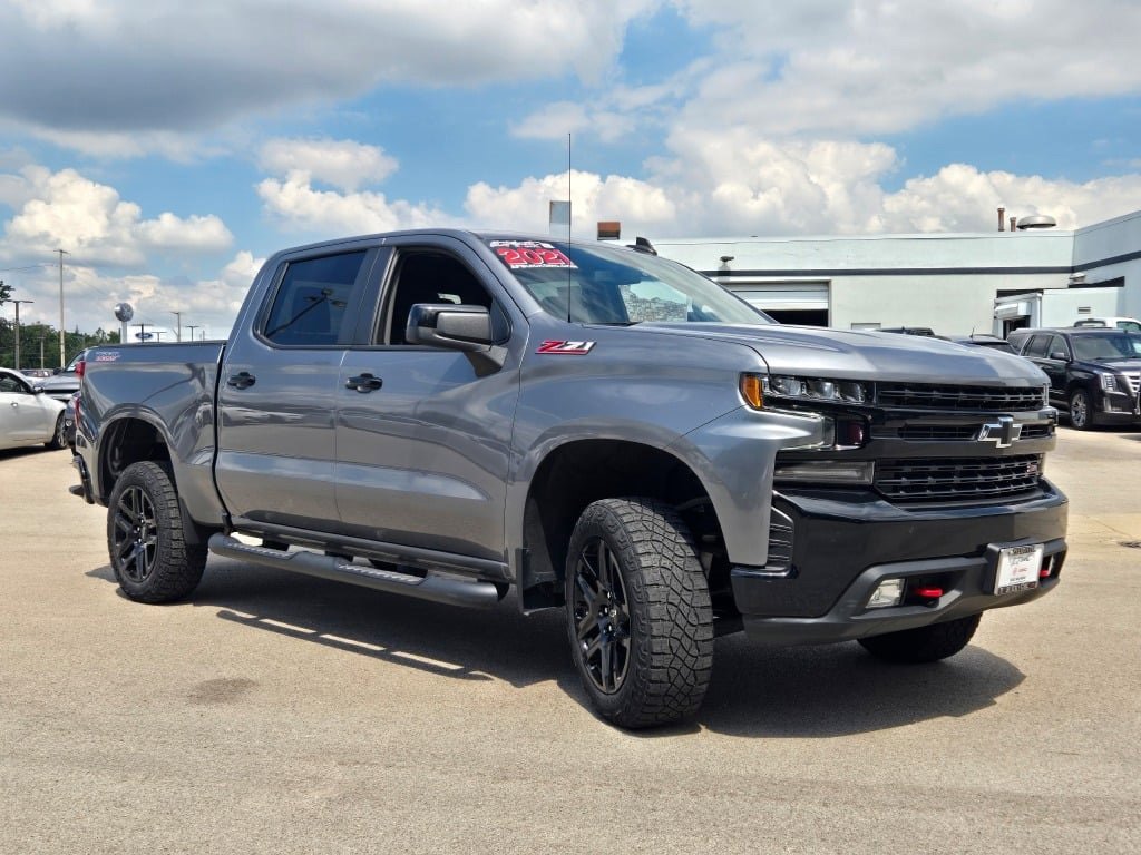 2021 Chevrolet Silverado 1500 LT Trail Boss photo 3