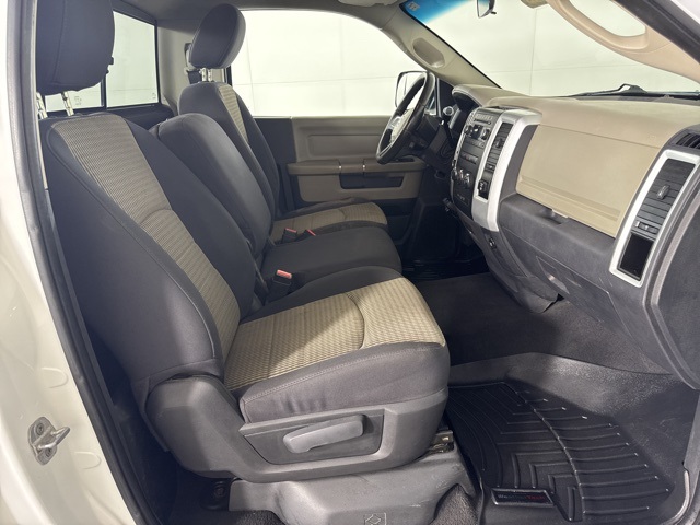 2011 Ram 2500 SLT photo 22
