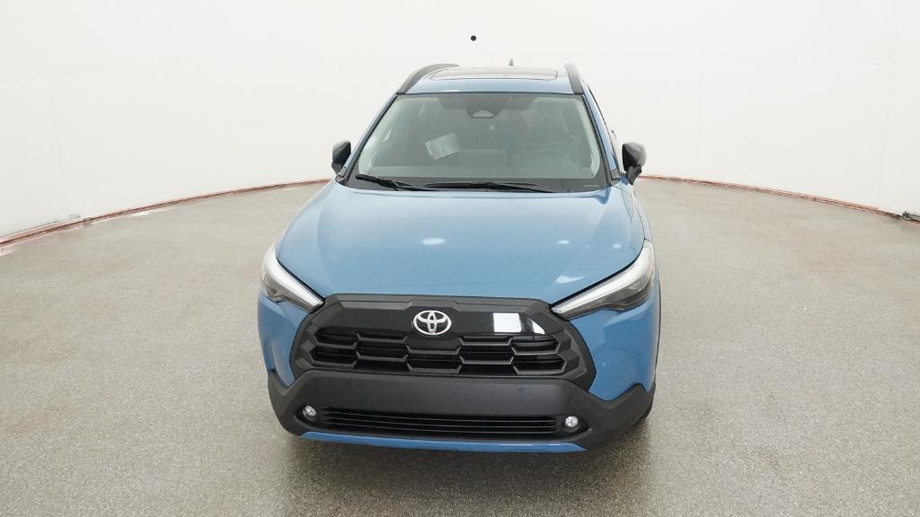 2026 Toyota Corolla Cross XLE photo 2