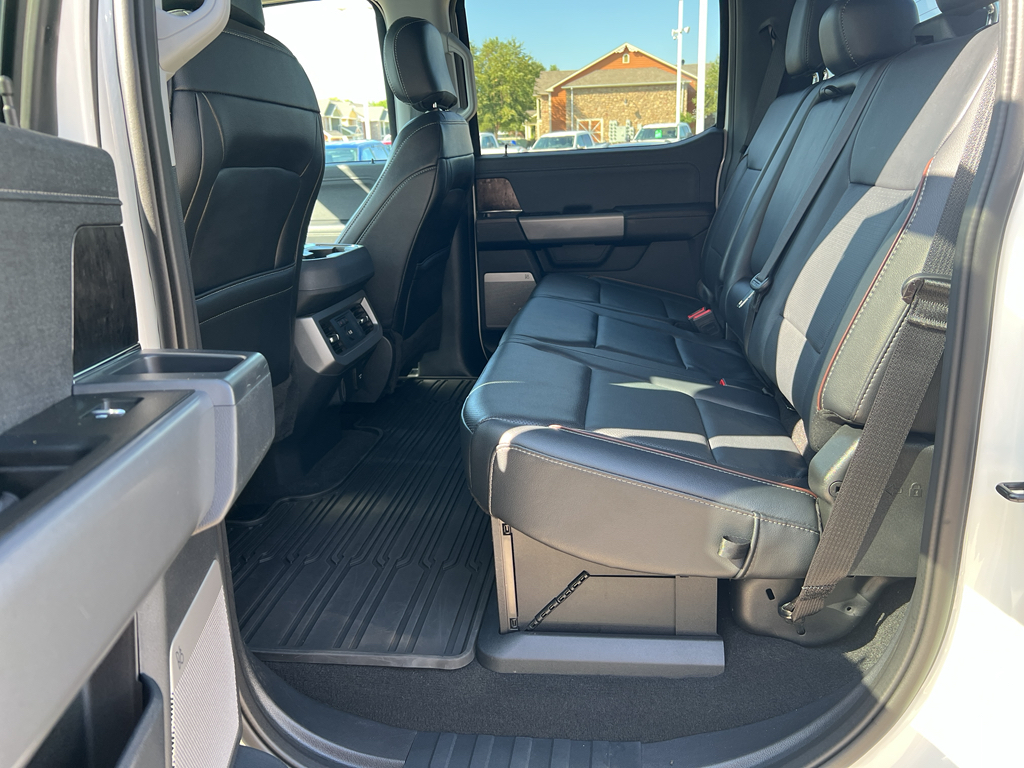 2023 Ford F-350 Lariat photo 42