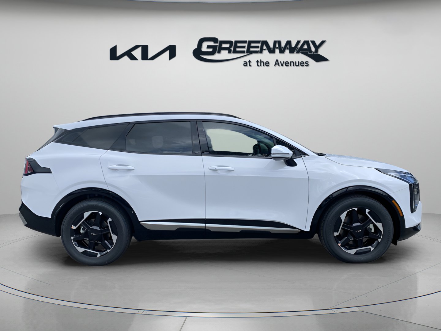 2026 Kia Sportage SX photo 4