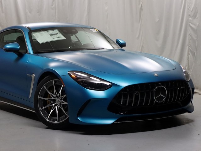 2025 Mercedes Benz AMG GT 63 photo 2