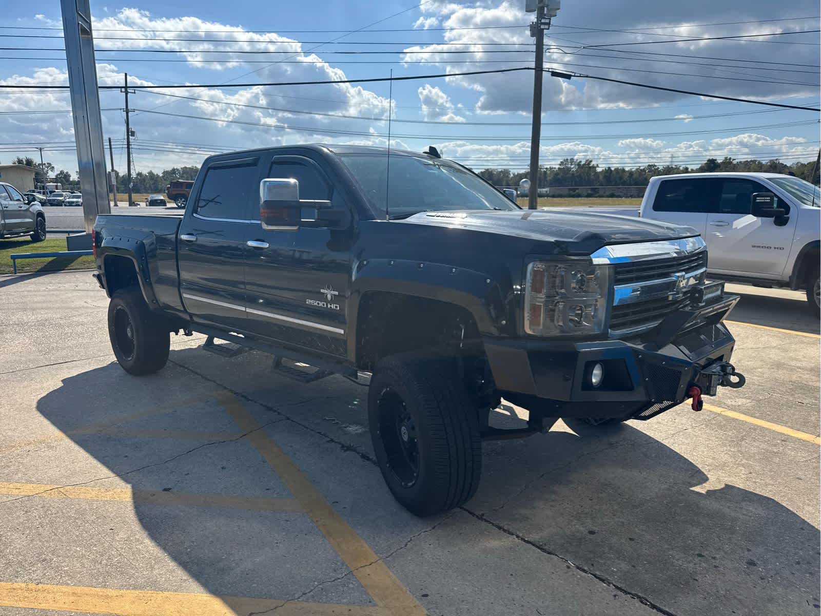 2015 Chevrolet Silverado 2500HD LTZ photo 2