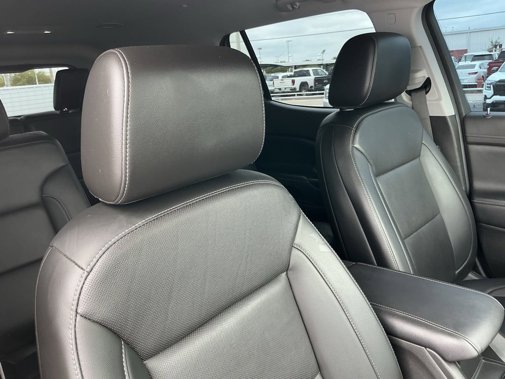 2022 Gmc Acadia SLT photo 26