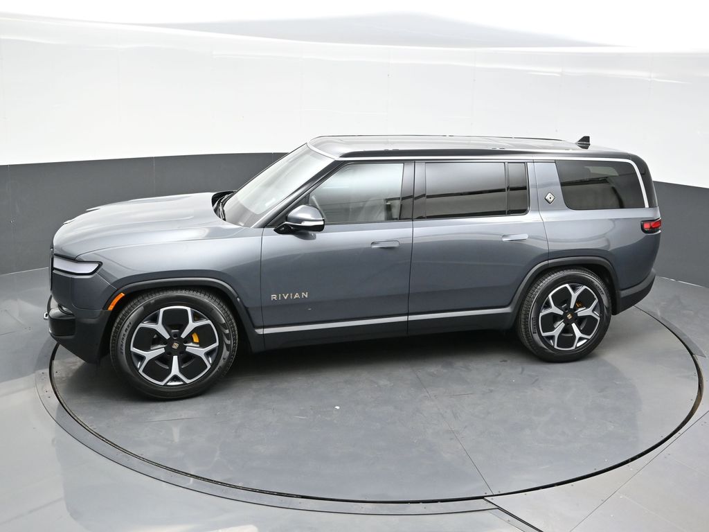 2023 Rivian R1S Adventure photo 18