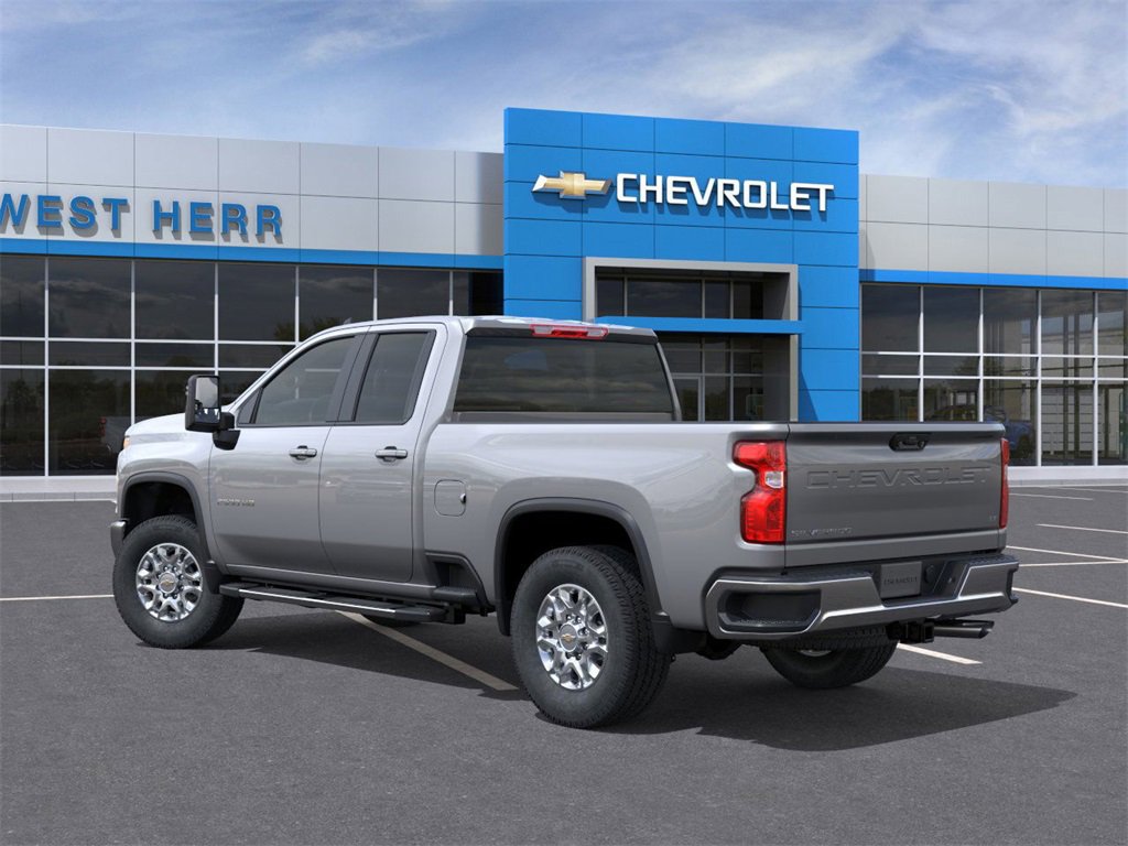 2026 Chevrolet Silverado 2500HD LT photo 3