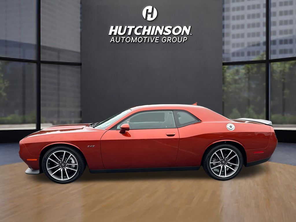 2023 Dodge Challenger R/T photo 6