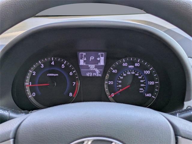 2015 Hyundai Accent GLS photo 26