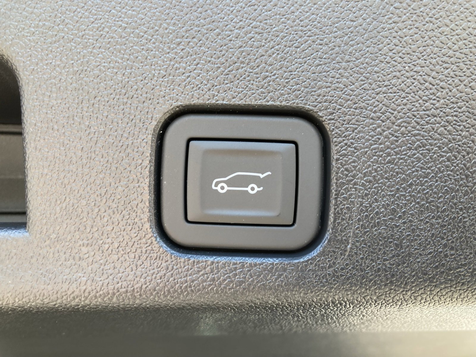 2026 Chevrolet Traverse photo 39