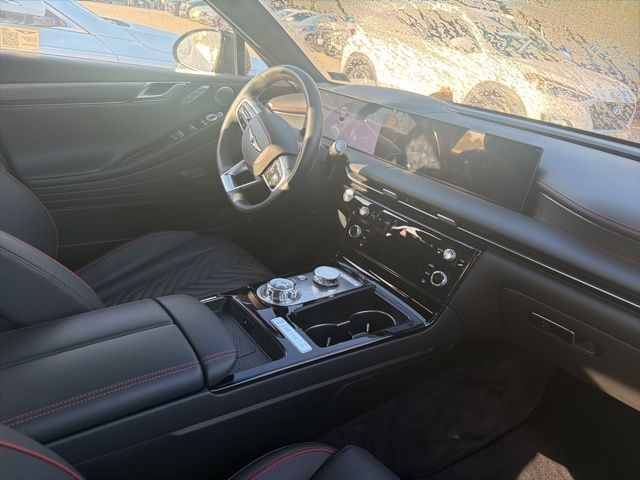 2025 Genesis G80 2.5T photo 14