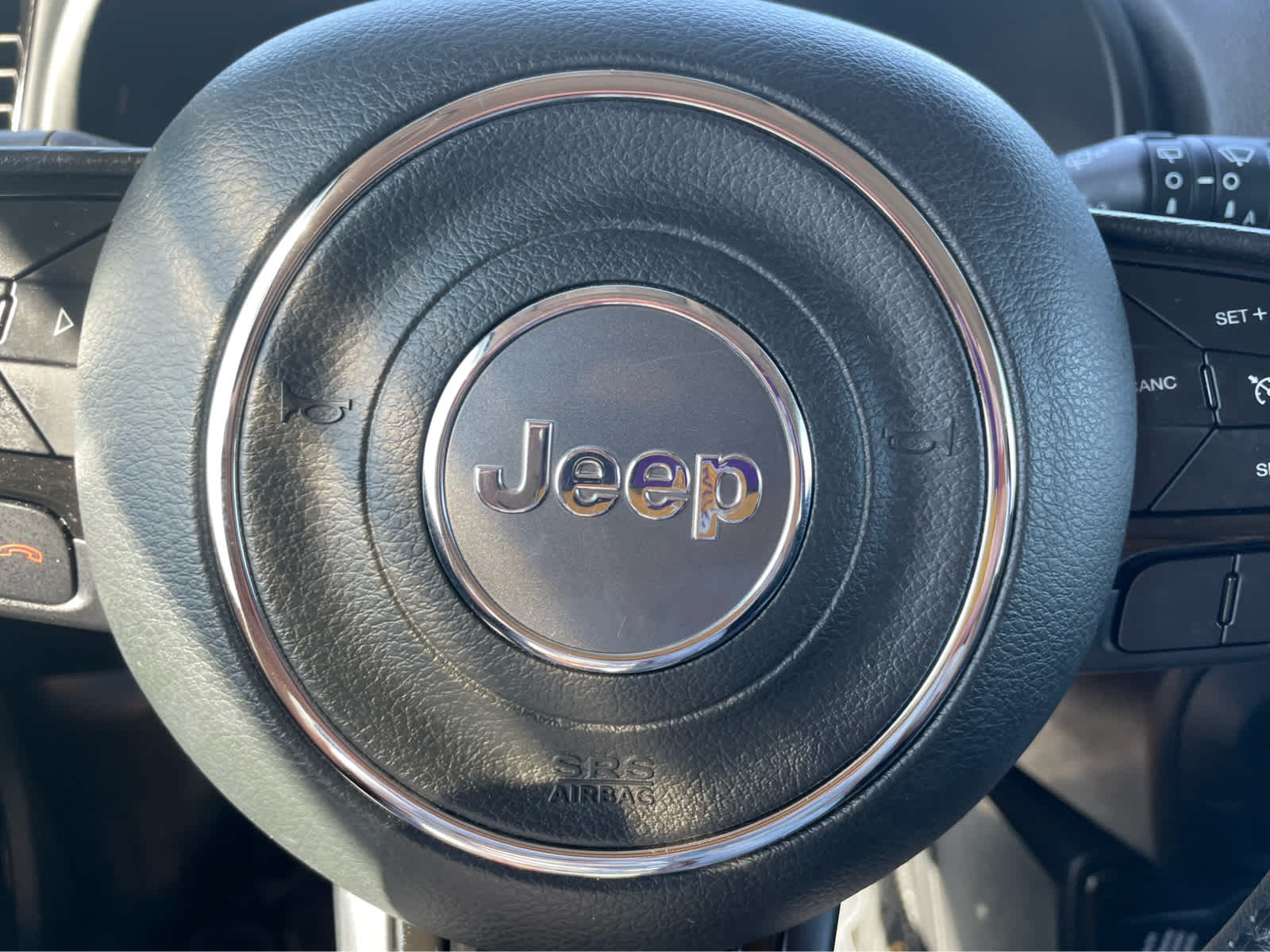 2020 Jeep Renegade Altitude photo 17