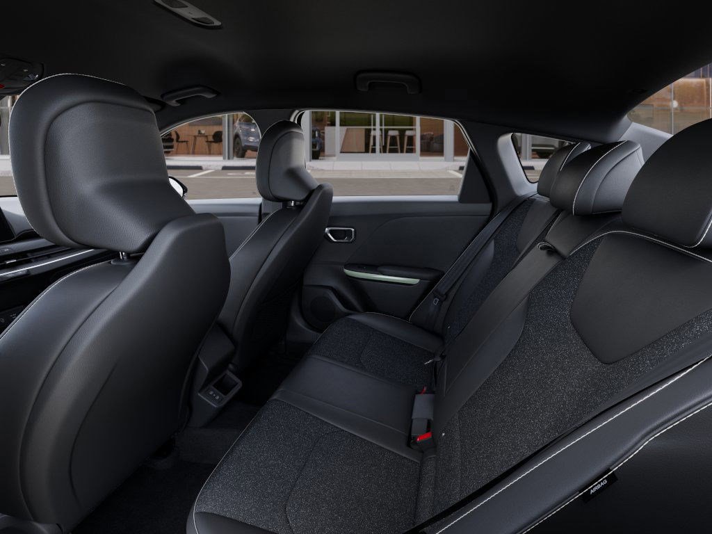 2025 Kia K4 GT-Line photo 15
