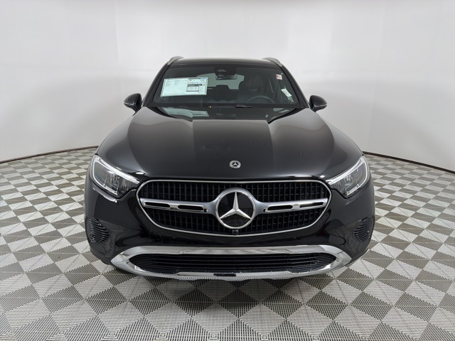 2026 Mercedes Benz GLC 300 4MATIC photo 2