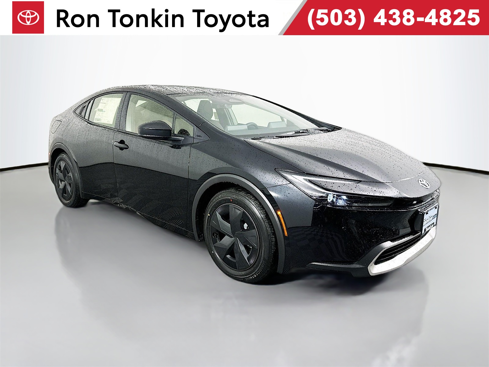 2026 Toyota Prius SE's photo