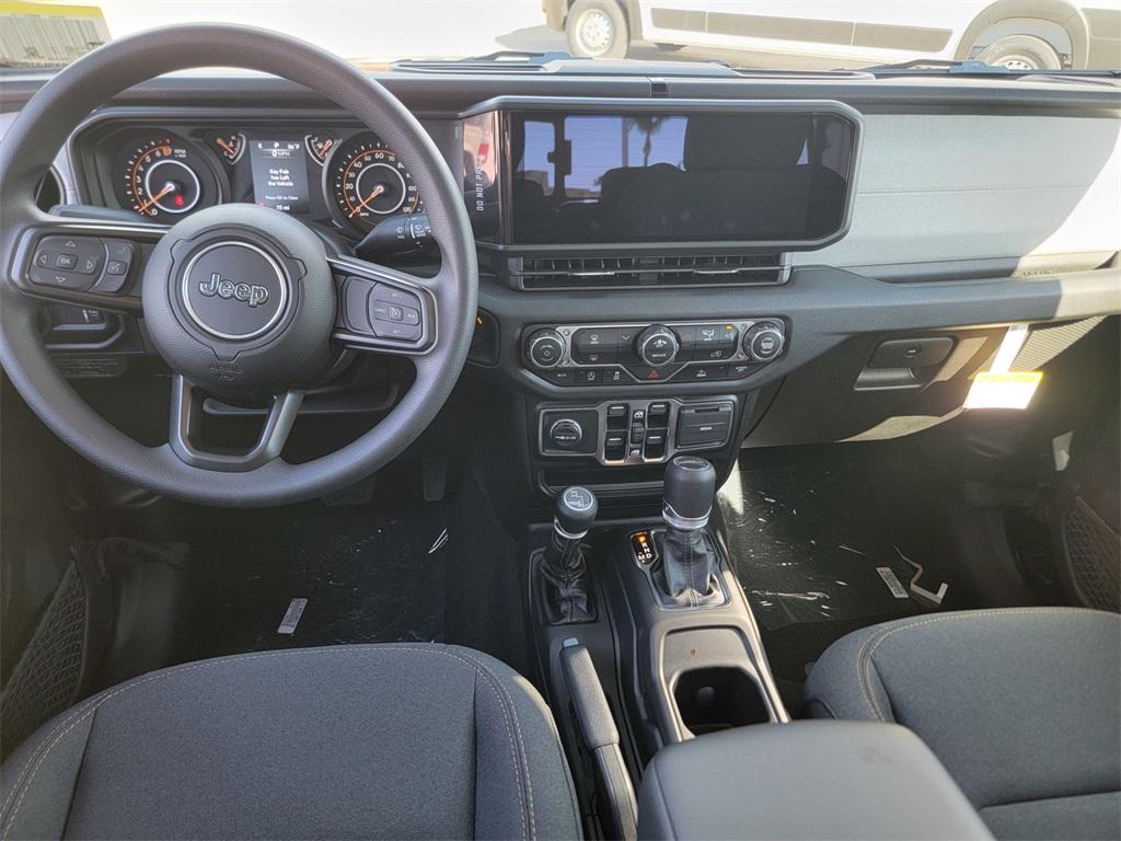 2025 Jeep Gladiator Sport photo 9