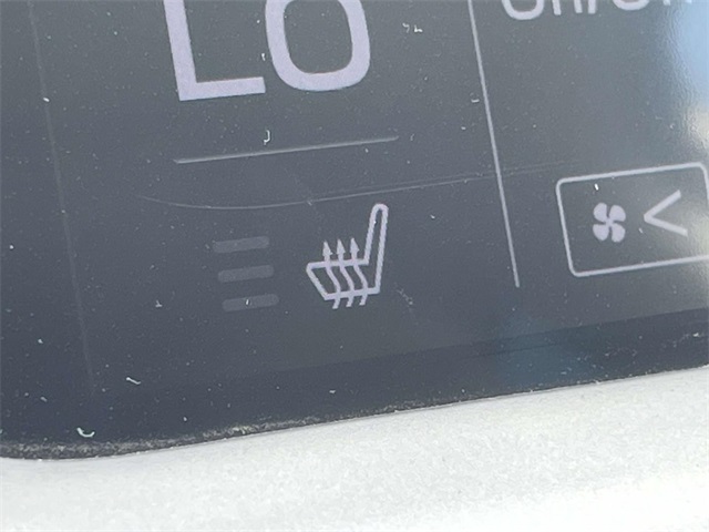2021 Subaru Outback Limited XT photo 26