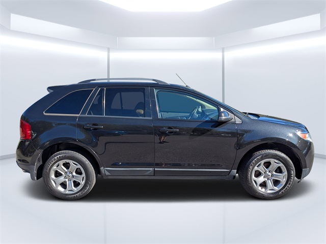 2014 Ford Edge SEL photo 2