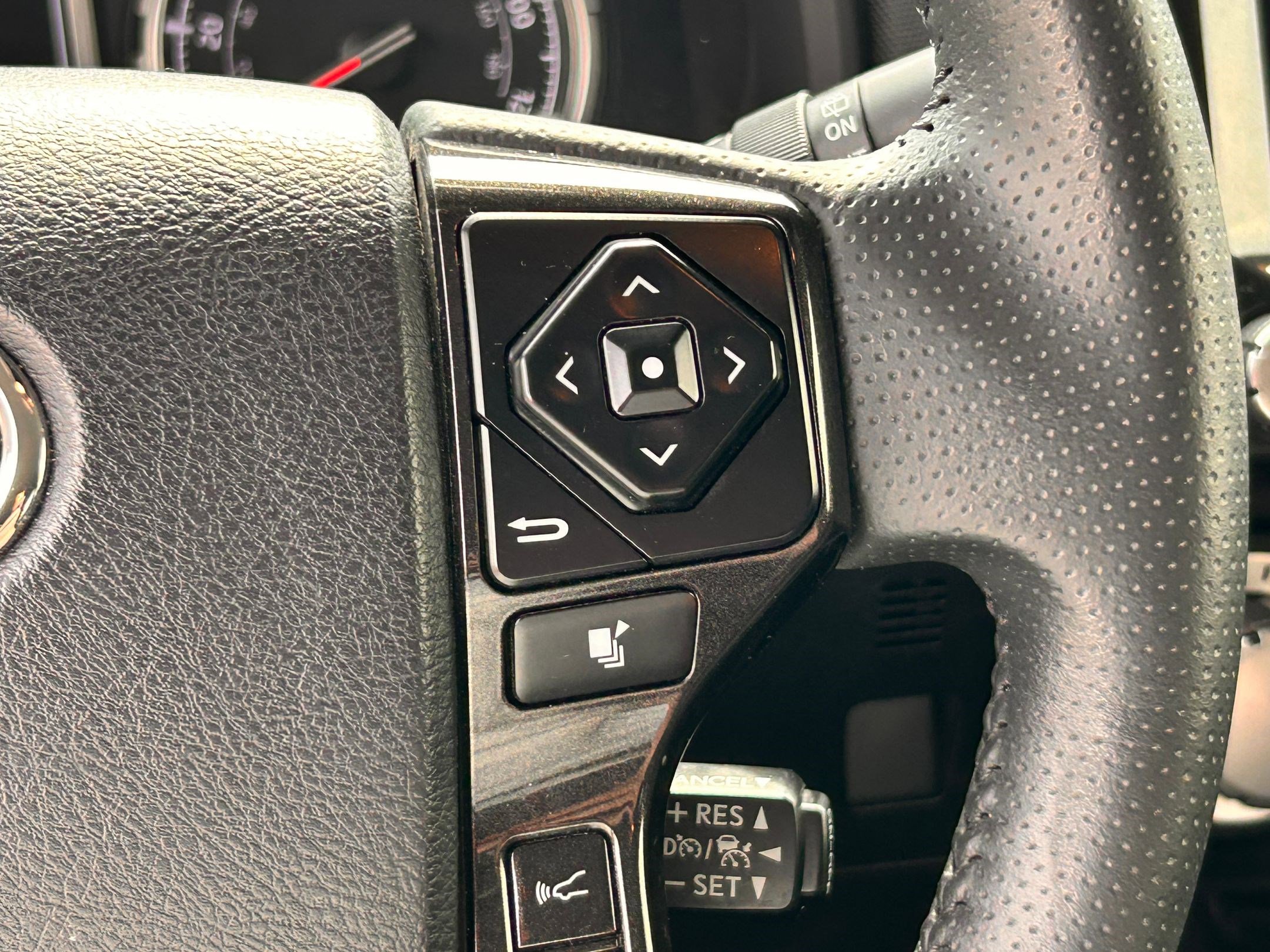 2024 Toyota 4Runner TRD photo 16