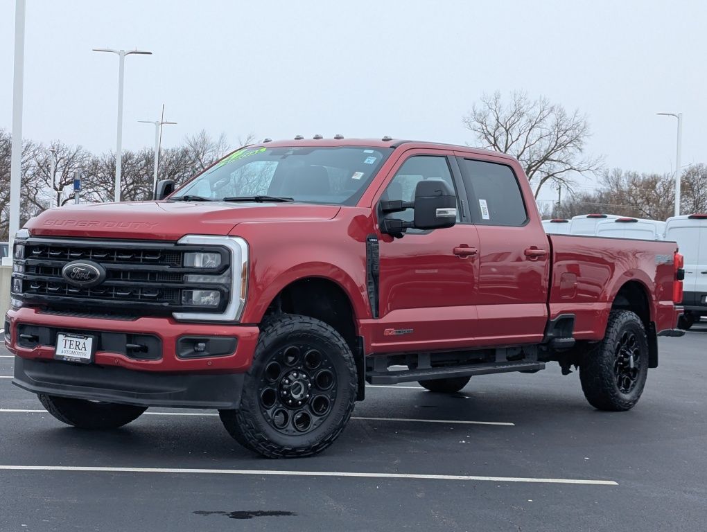 2024 Ford F-350 Super Duty Lariat's photo