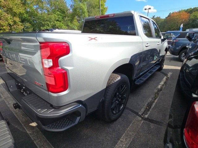 2026 Chevrolet Silverado RST photo 5