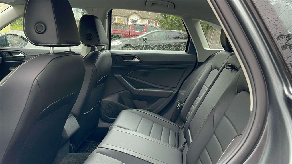 2022 Volkswagen Jetta 1.5T SE photo 8