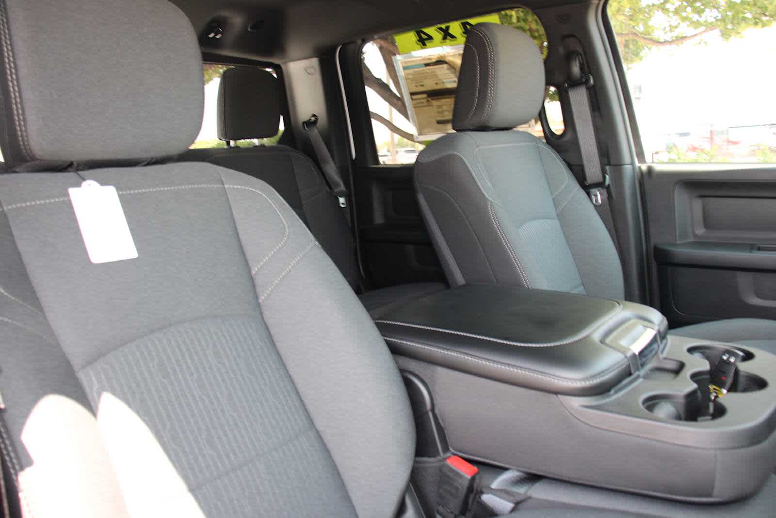 2024 Ram 2500 Tradesman photo 38