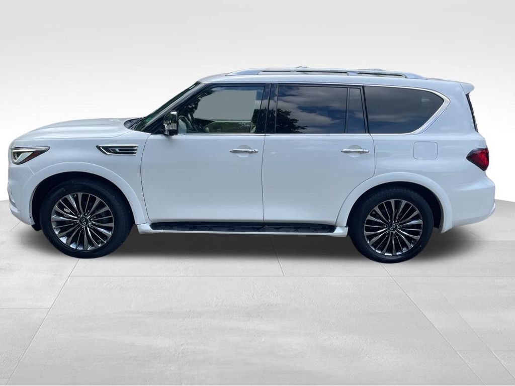 2021 Infiniti QX80 Premium Select photo 2