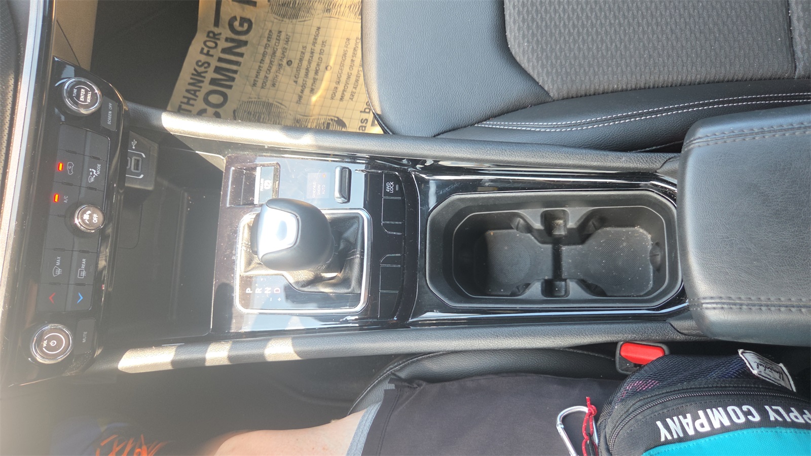 2024 Jeep Compass Latitude photo 26