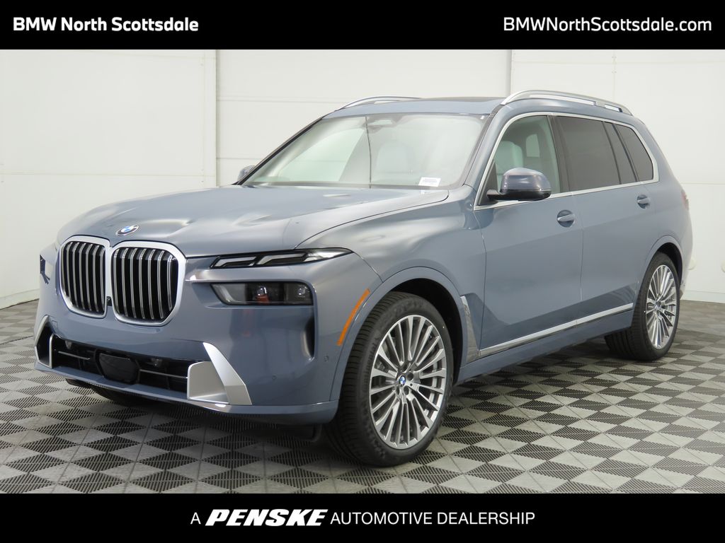 2026 BMW X7 40i's photo