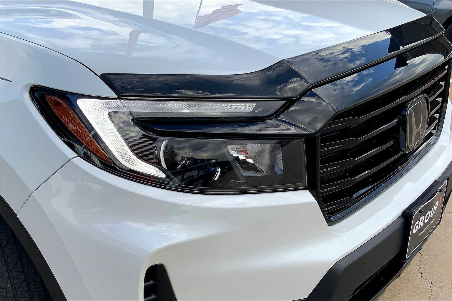 2022 Honda Ridgeline Black Edition photo 25