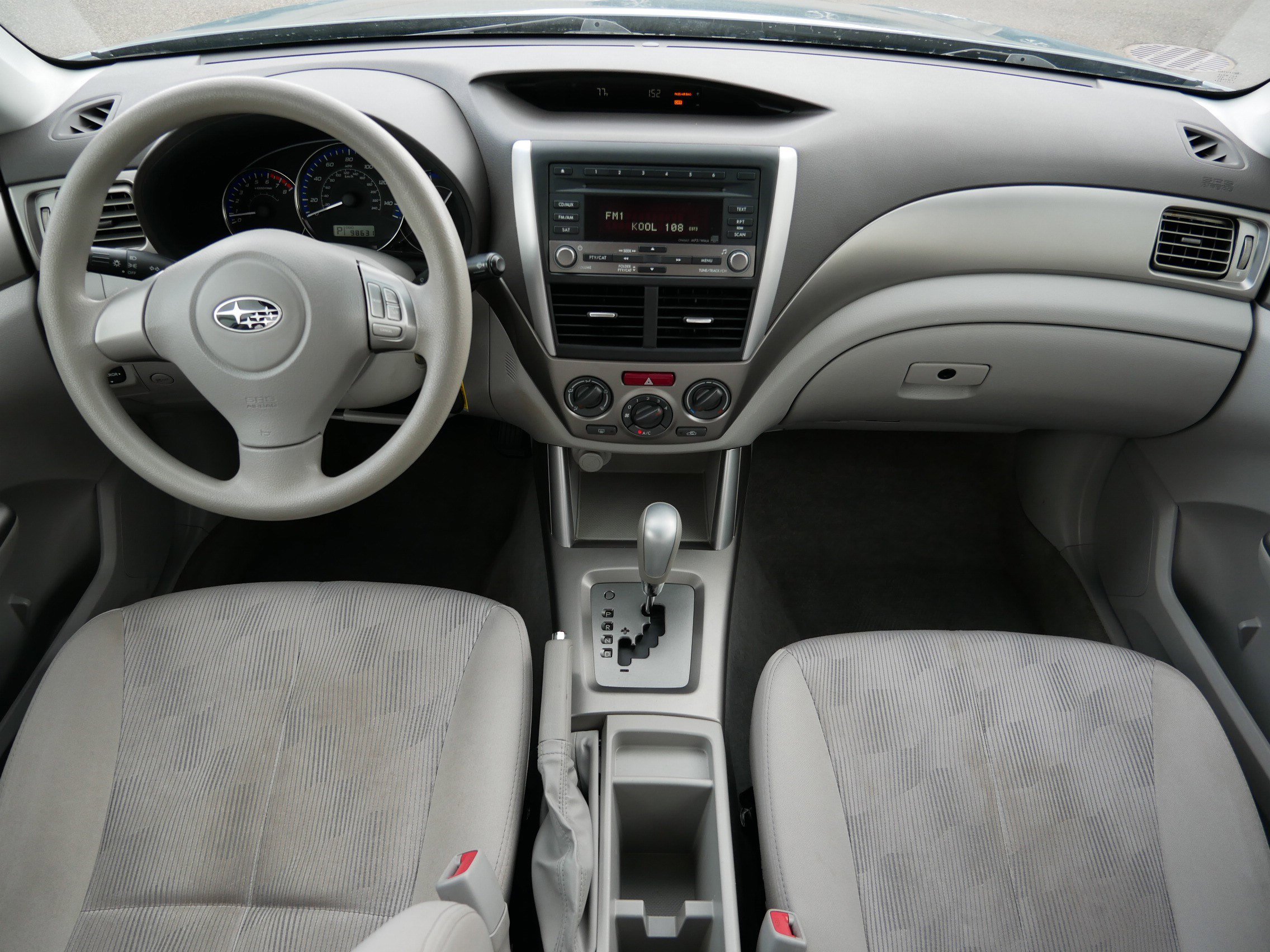 2010 Subaru Forester 2.5X photo 10