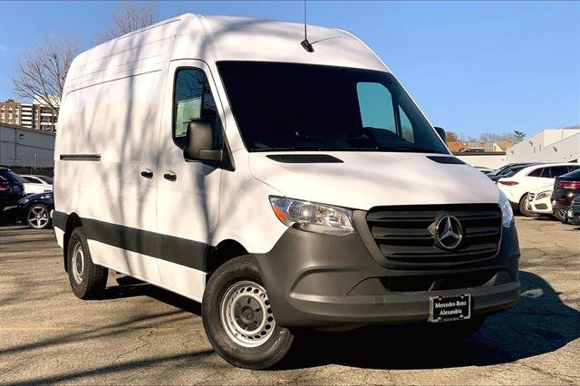 2026 Mercedes-Benz Sprinter Cargo Van Base's photo