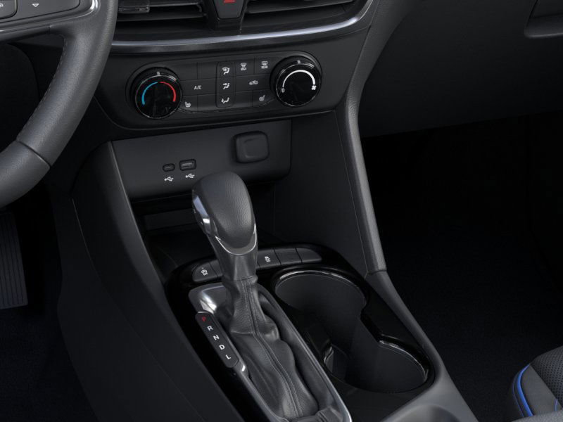 2025 Buick Encore GX Sport Touring photo 13