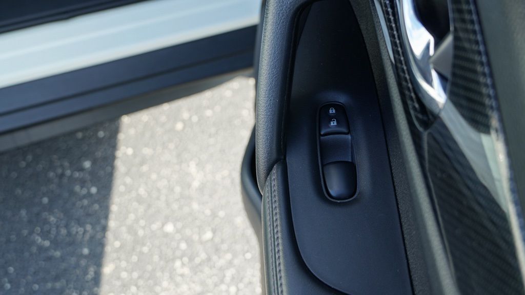 2018 Nissan Rogue SL photo 26