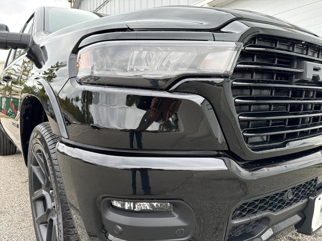 2025 Ram 1500 Laramie photo 5