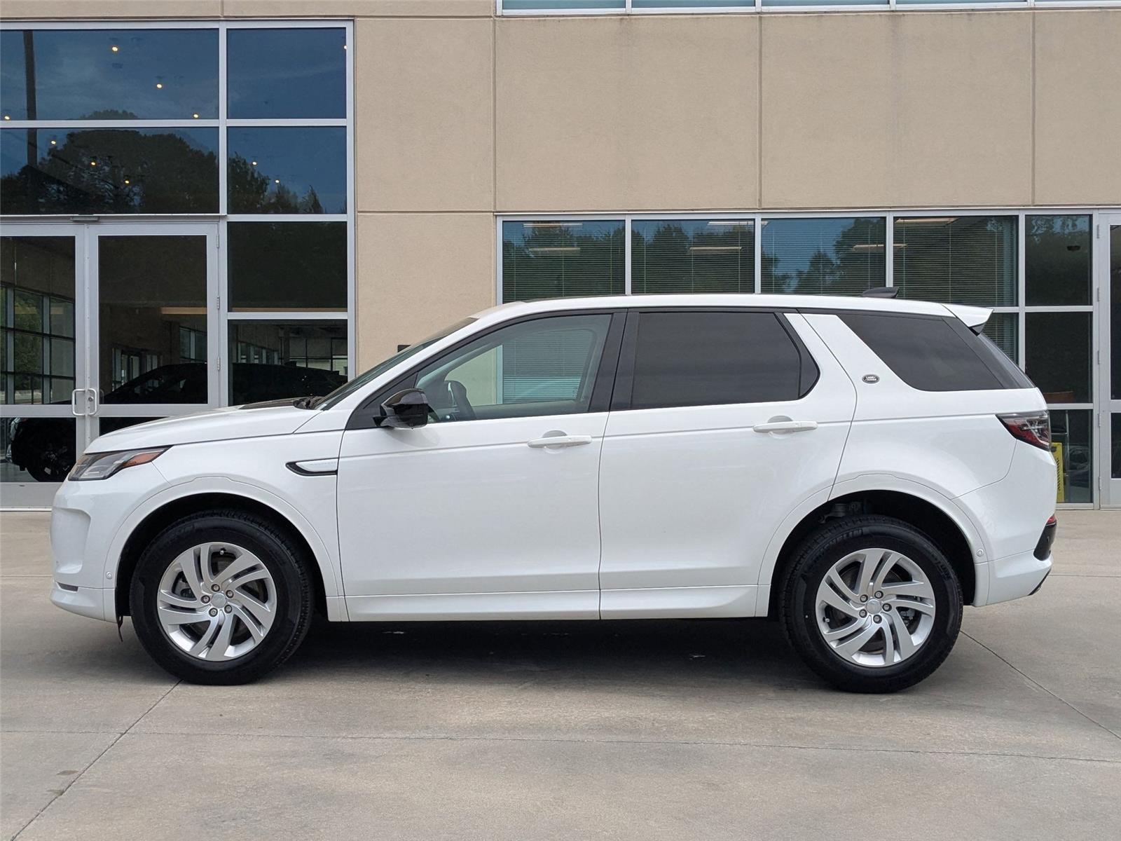 2024 Land Rover Discovery Sport S photo 8