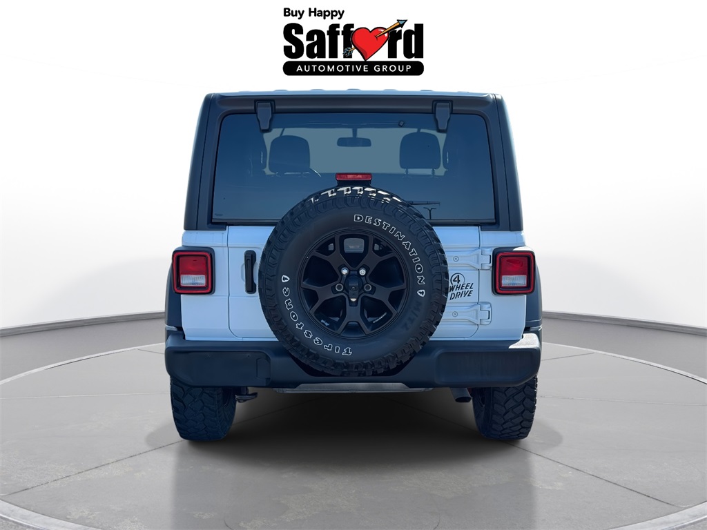 2021 Jeep Wrangler Willys photo 6