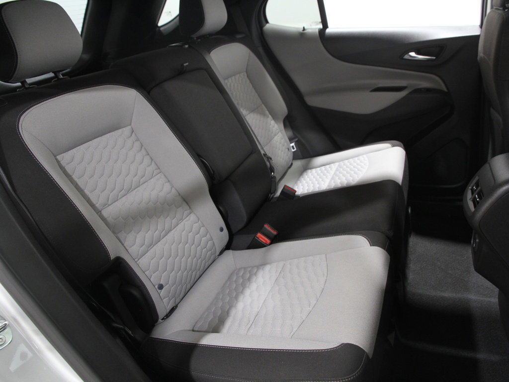 2021 Chevrolet Equinox LS photo 17